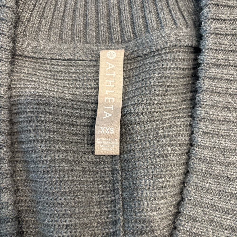 Athleta Gray Button-Up Chunky Cardigan, Size XXS - Picture 2 of 7